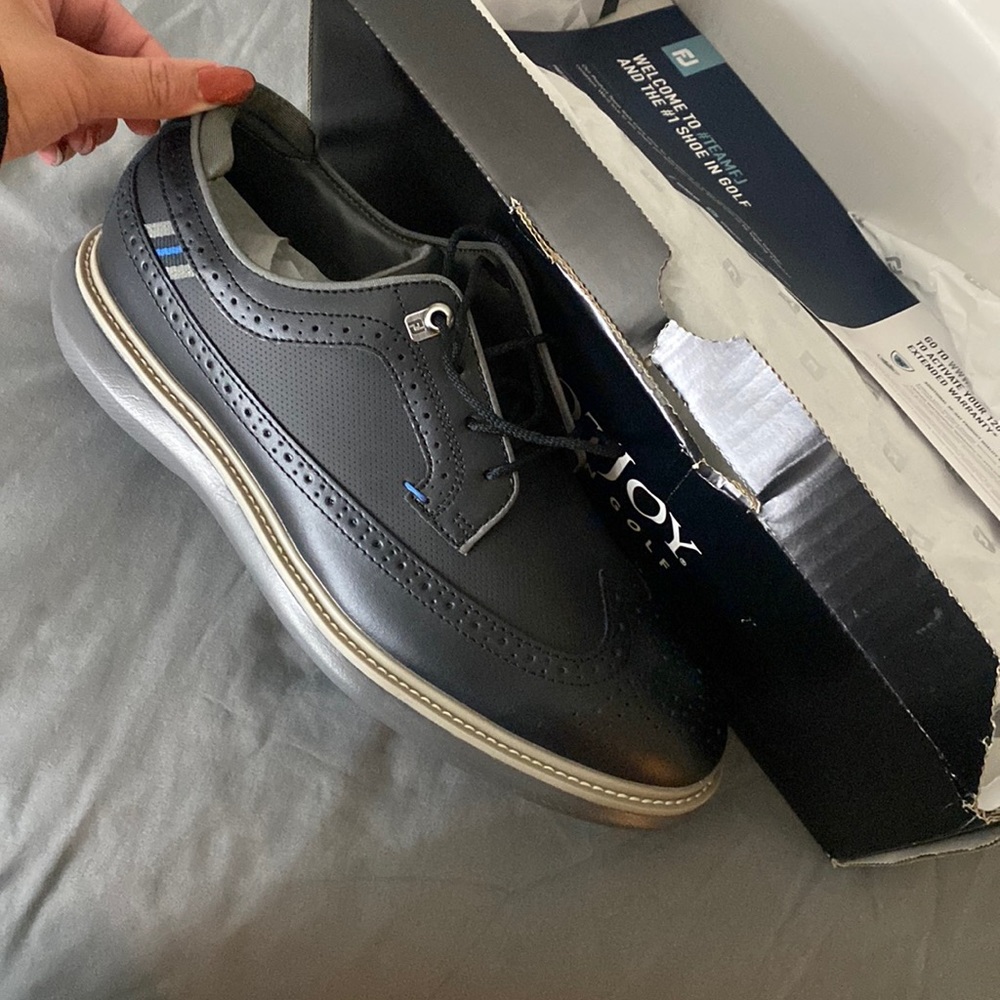 Foot joy size 10